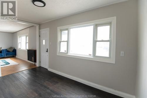 121 First Street, Wallaceburg, ON - Indoor Photo Showing Other Room