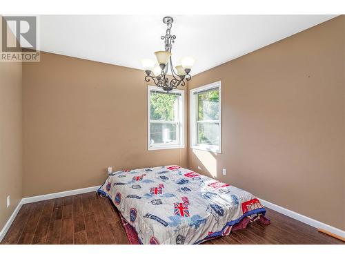 483 Parfitt Court, Kelowna, BC - Indoor Photo Showing Bedroom