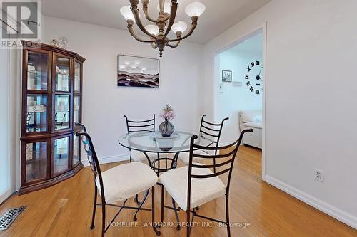 17 Partition Street, Niagara-On-The-Lake, ON - Indoor Photo Showing Dining Room