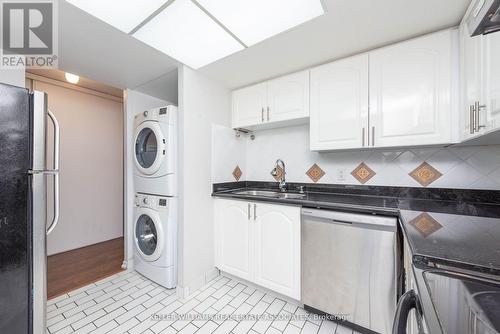 507 - 300 Webb Drive, Mississauga, ON - Indoor Photo Showing Laundry Room