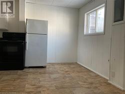 Living/Kitchen Empty Apt; For Rent $1000 net - 