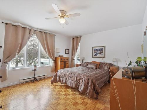 Chambre Ã  coucher principale - 78 Rue Brunet, Saint-Joseph-Du-Lac, QC - Indoor Photo Showing Bedroom
