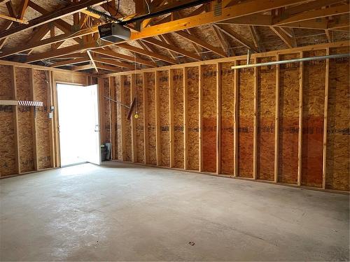 1 214 6Th Avenue N, Swan River, MB - Indoor Photo Showing Basement