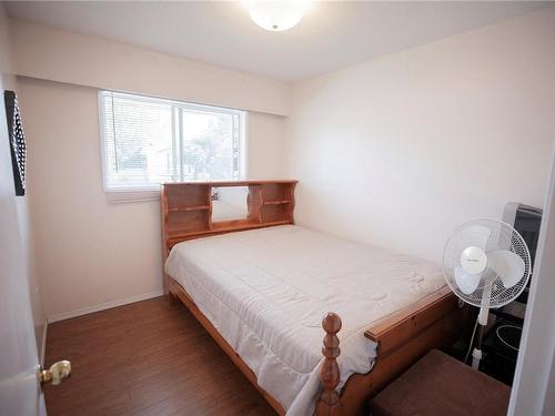 3125 Highfield Rd, Duncan, BC - Indoor Photo Showing Bedroom