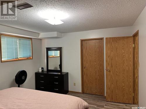 609 2Nd Street W, Meadow Lake, SK - Indoor Photo Showing Bedroom