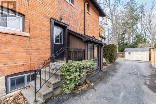 2177 Lakeshore Rd, Burlington, ON - Outdoor With Exterior