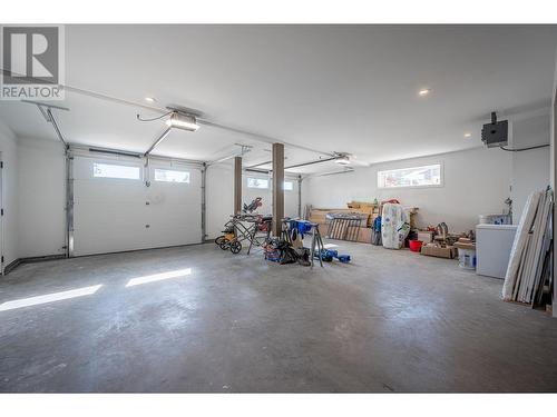 634 Udell Road, Vernon, BC - Indoor Photo Showing Garage