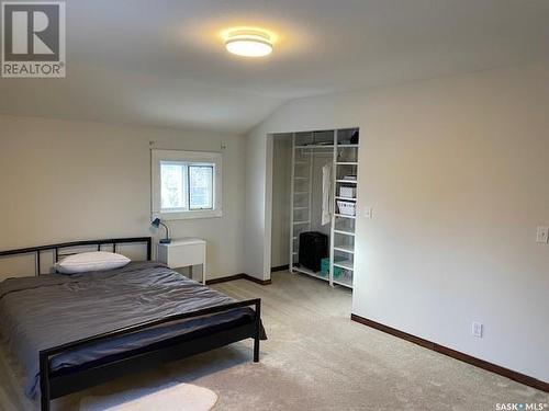 533 Manitoba Avenue, Kerrobert, SK - Indoor Photo Showing Bedroom