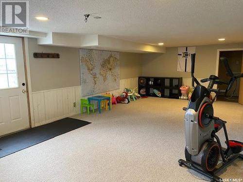 533 Manitoba Avenue, Kerrobert, SK - Indoor Photo Showing Gym Room