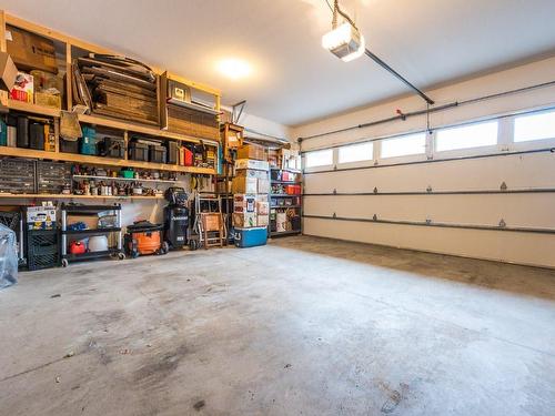 119 Willows Place, Oliver, BC - Indoor Photo Showing Garage