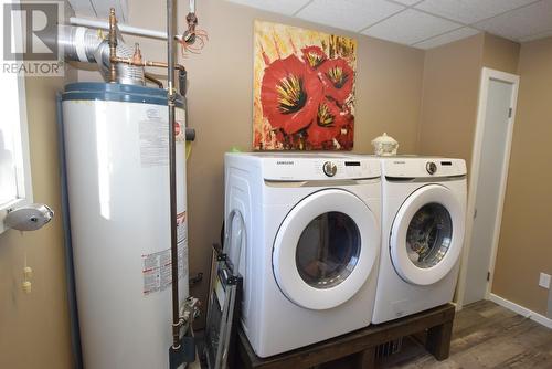 179 Youngfox Rd, Blind River, ON - Indoor Photo Showing Laundry Room
