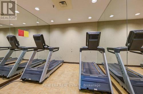 #201 -5250 Lakeshore Dr, Burlington, ON - Indoor Photo Showing Gym Room