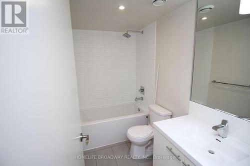 2401 - 5 Valhalla Inn Road, Toronto, ON - Indoor Photo Showing Bathroom