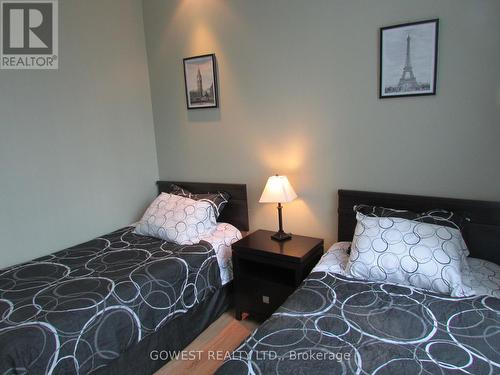 310 - 410 Queens Quay W, Toronto, ON - Indoor Photo Showing Bedroom
