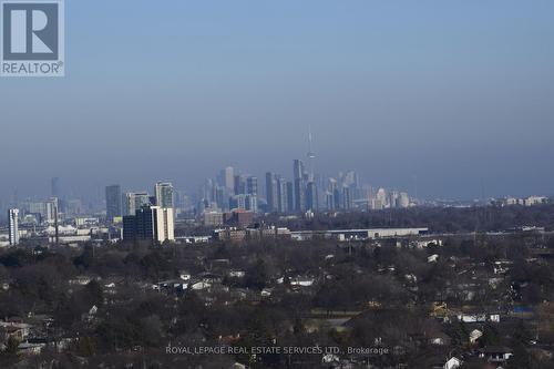 #2006 -1580 Mississauga Valley Blvd, Mississauga, ON - Outdoor With View