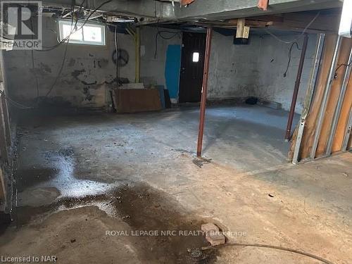 76 Grantham Ave S, St. Catharines, ON - Indoor Photo Showing Basement