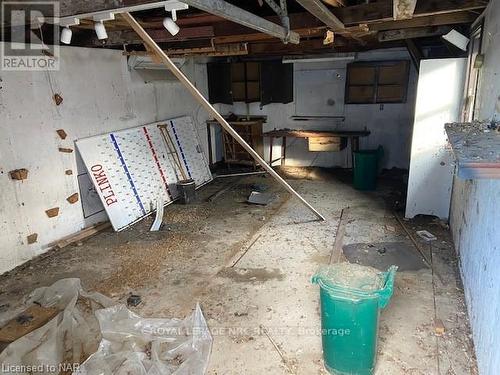 76 Grantham Ave S, St. Catharines, ON - Indoor Photo Showing Basement