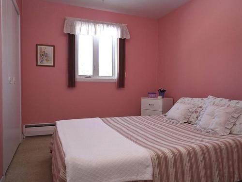 Chambre Ã Â coucher - 331 Av. De Gaspé E., Saint-Jean-Port-Joli, QC - Indoor Photo Showing Bedroom