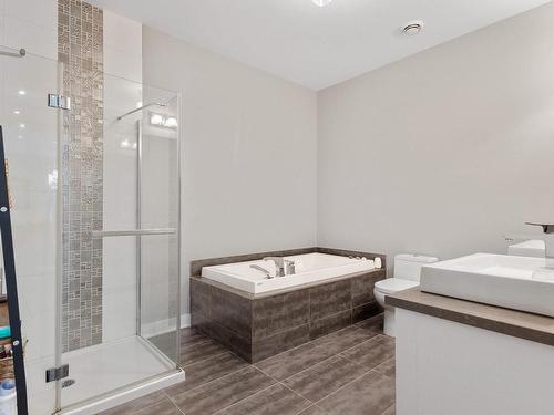 Ensuite bathroom - 101-48 Rue De Boigne, Blainville, QC - Indoor Photo Showing Bathroom