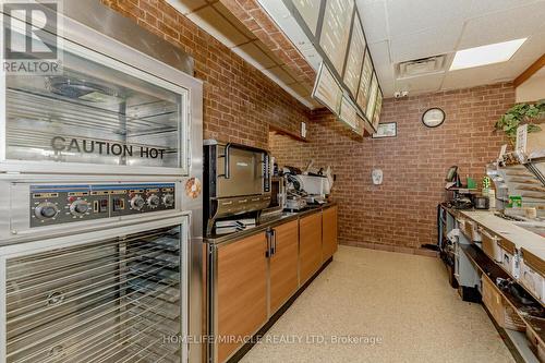 6465 Airport Road, Mississauga, ON 