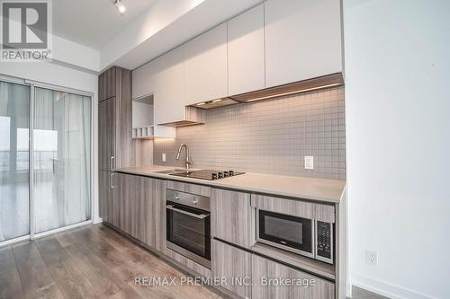 3207 - 5 Buttermill Avenue, Vaughan, ON - Indoor Photo Showing Kitchen With Double Sink