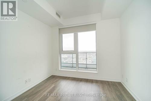 #3207 -5 Buttermill Ave, Vaughan, ON - Indoor Photo Showing Other Room