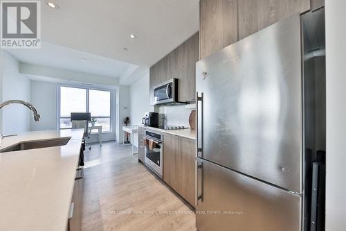 3633 - 5 Mabelle Avenue, Toronto, ON - Indoor Photo Showing Kitchen With Stainless Steel Kitchen