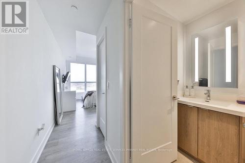 #3633 -5 Mabelle Ave, Toronto, ON - Indoor Photo Showing Bathroom