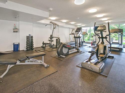 Exercise room - 1303-1280 Rue St-Jacques, Montréal (Ville-Marie), QC - Indoor Photo Showing Gym Room