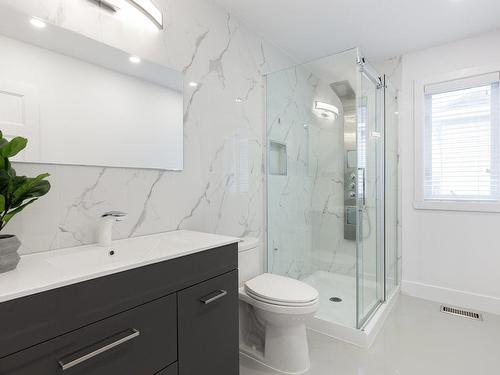 Bathroom - 4883 Rue Olivier-Maurault, Laval (Chomedey), QC - Indoor Photo Showing Bathroom