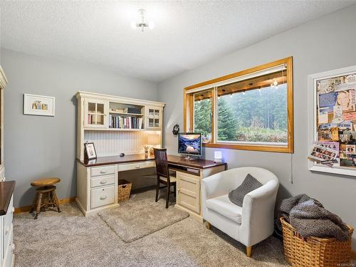 5189 Compton Rd, Port Alberni, BC - Indoor Photo Showing Other Room