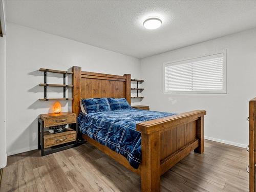 2925 Sandberg Road, West Kelowna, BC - Indoor Photo Showing Bedroom