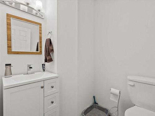 2925 Sandberg Road, West Kelowna, BC - Indoor Photo Showing Bathroom