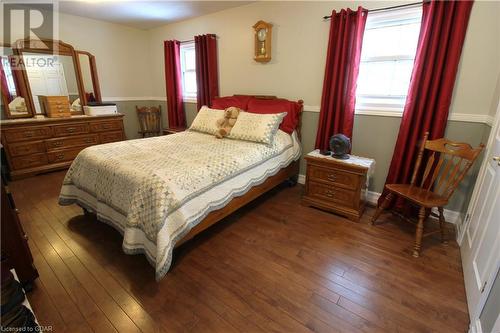 061075 County Road 3 Road, Belwood, ON - Indoor Photo Showing Bedroom