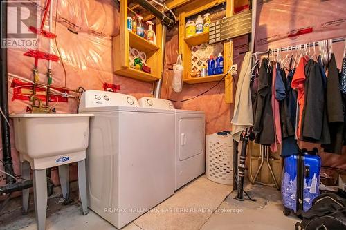 37 Gunsolus Road, Kawartha Lakes, ON - Indoor Photo Showing Laundry Room