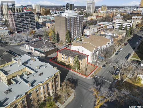 2216 14Th Avenue, Regina, SK - Outdoor With View