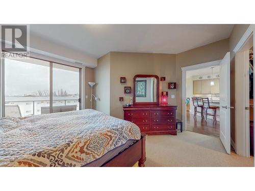 5003 Oleander Drive Unit# 303, Osoyoos, BC - Indoor Photo Showing Bedroom