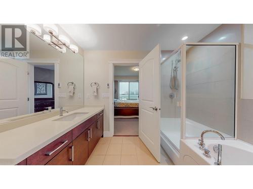 5003 Oleander Drive Unit# 303, Osoyoos, BC - Indoor Photo Showing Bathroom
