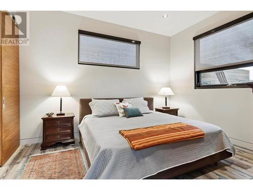 5818 Dale Avenue, Summerland, BC - Indoor Photo Showing Bedroom