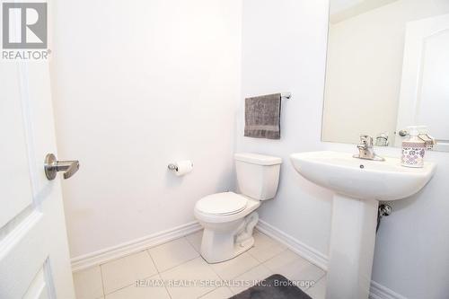 92 Tumblewood Pl, Welland, ON - Indoor Photo Showing Bathroom
