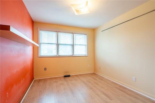 276 Lakeshore Road W, Oakville, ON - Indoor Photo Showing Other Room
