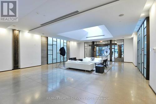 #1114 -1030 King St W, Toronto, ON - Indoor Photo Showing Other Room