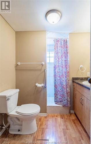 9480 Longwoods Road Unit# 23, Chatham, ON - Indoor Photo Showing Bathroom