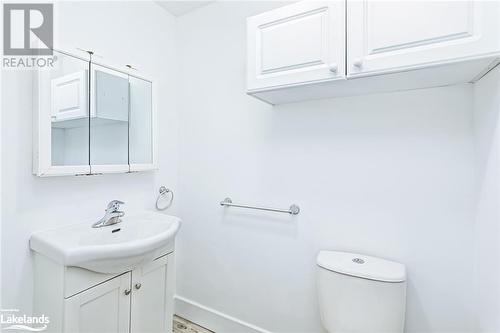 218 Denmark Street, Meaford, ON - Indoor Photo Showing Bathroom
