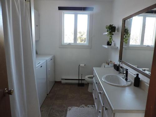 Bathroom - 505 159E Rue, Saint-Georges, QC - Indoor