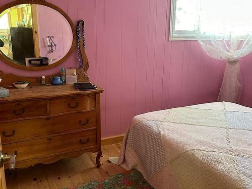 Chambre Ã Â coucher - 5593486 Ch. Du Pin-Rouge, Laverlochère-Angliers, QC - Indoor Photo Showing Bedroom