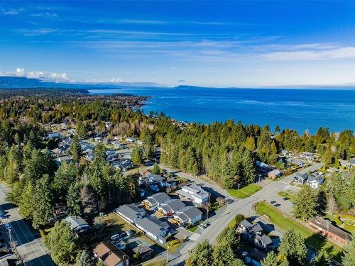 633 Beach Rd, Qualicum Beach, BC - Outdoor With Body Of Water With View