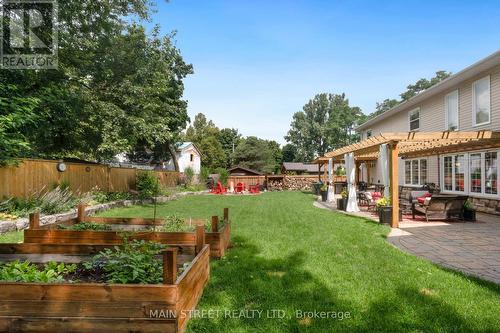 3934 Richview Rd, Innisfil, ON - Outdoor With Backyard