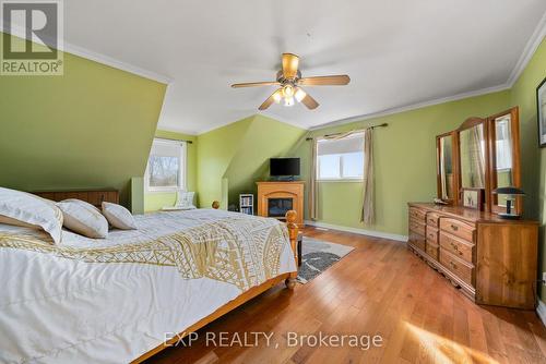 1149 County Road 5, Prince Edward County, ON - Indoor Photo Showing Bedroom