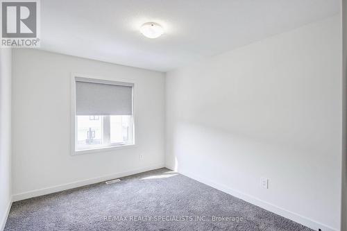 #56 -1781 Henrica Ave E, London, ON - Indoor Photo Showing Other Room